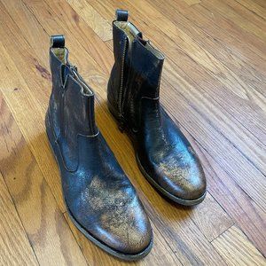 John Varvatos Zipper Boots